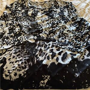TanJay Black and White Patterned Blouse with 3/4 Sleeves, 1X